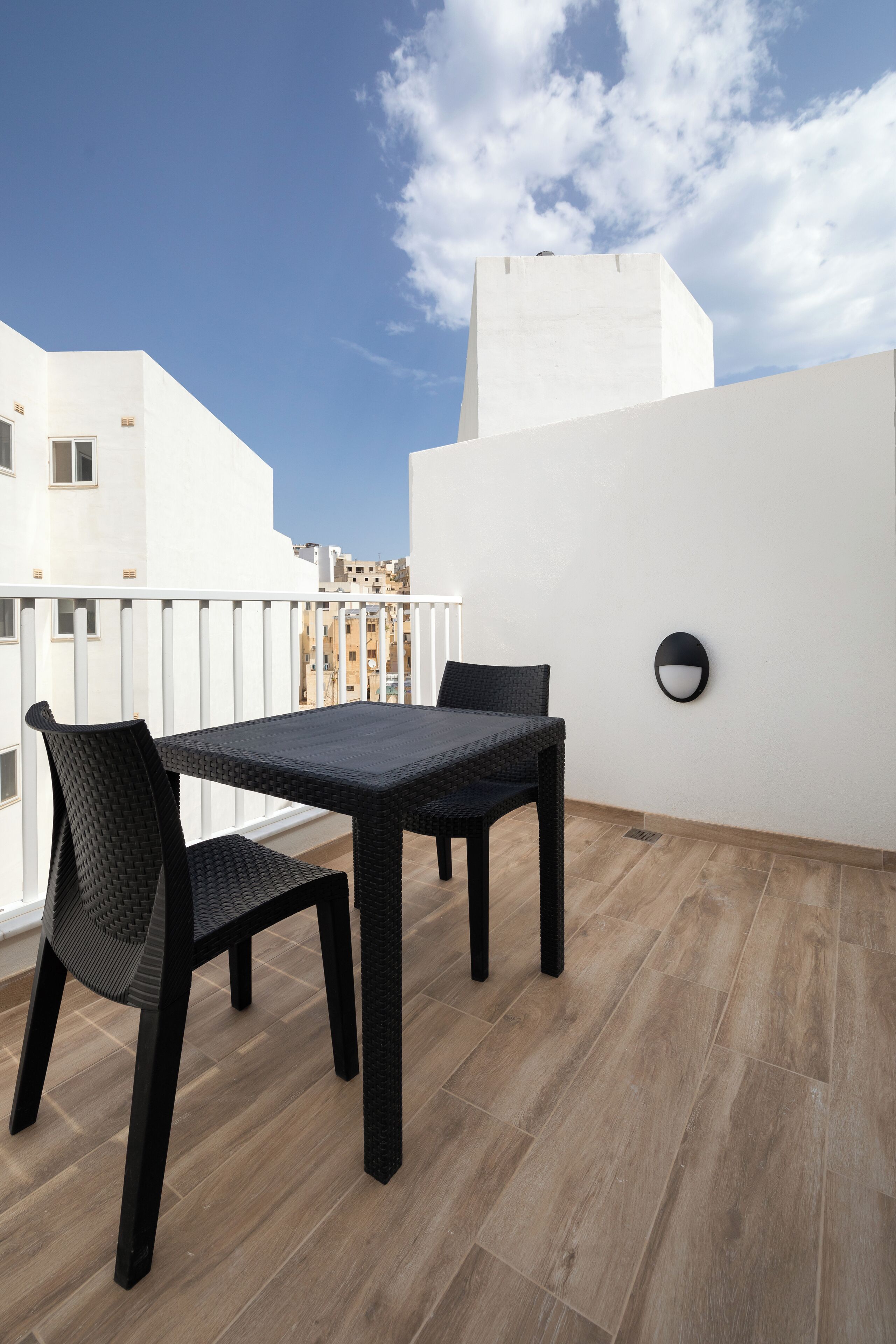 Penthouse, City View | Outdoor dining