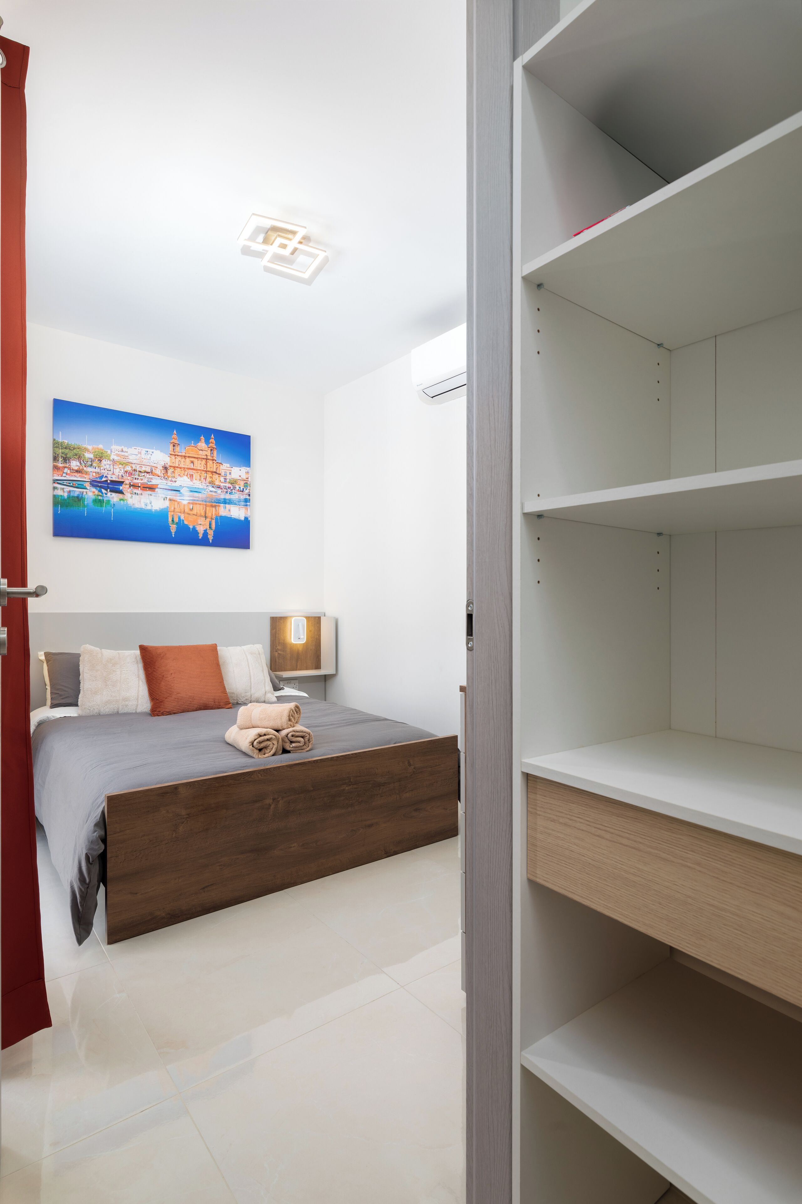 Blackout curtains, iron/ironing board, free WiFi