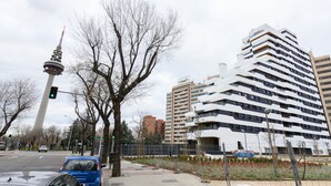 Luokittelematon kuva, 2 kautta 44, painike