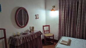 4 Schlafzimmer, Bügeleisen/Bügelbrett, WLAN, Bettwäsche