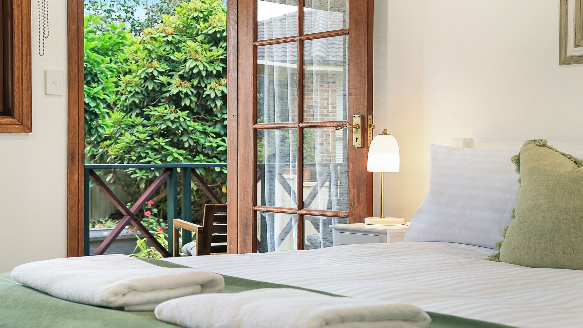 4 bedrooms, iron/ironing board, travel cot, WiFi