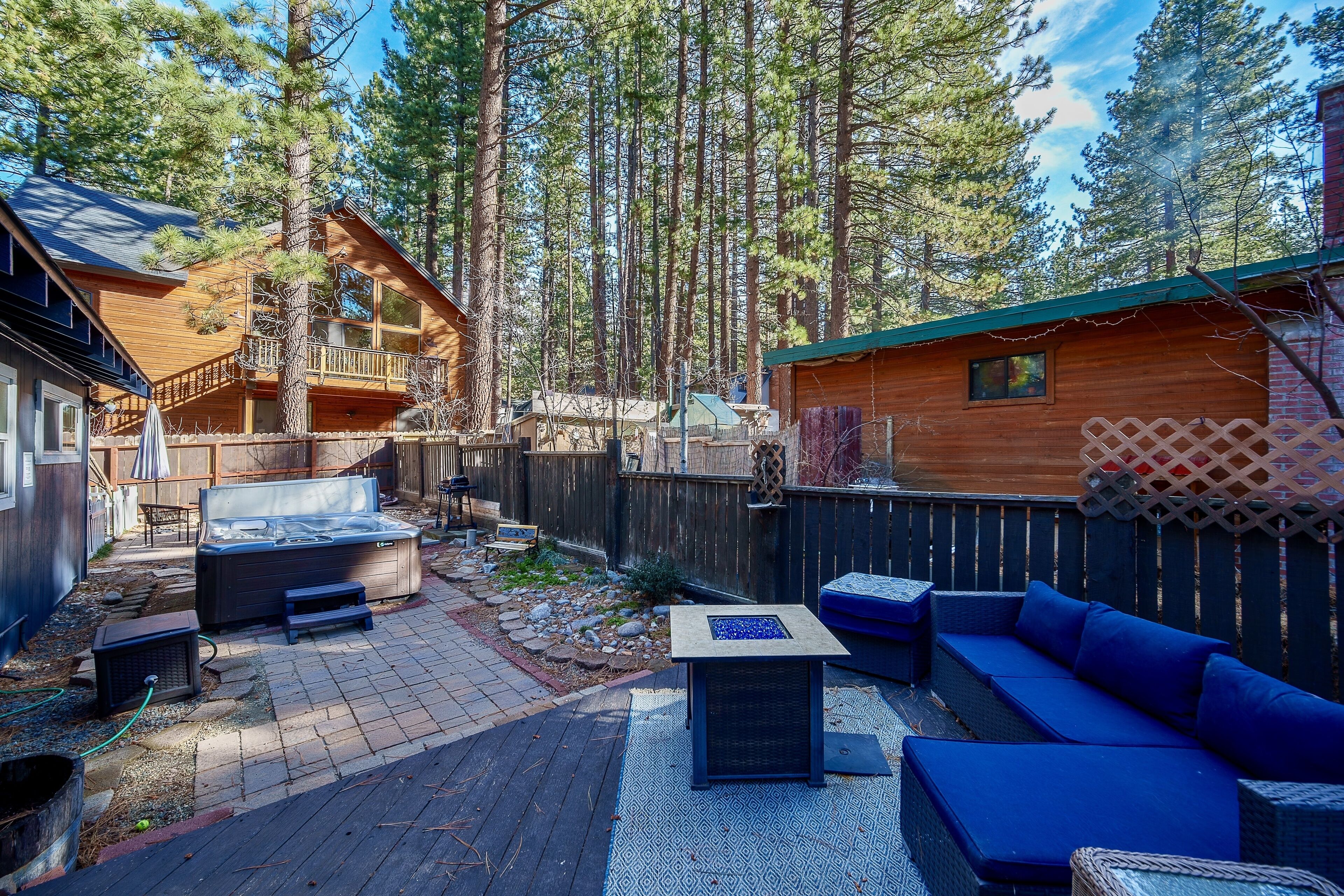 House, 2 Bedrooms | Terrace/patio