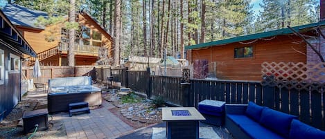 House, 2 Bedrooms | Terrace/patio