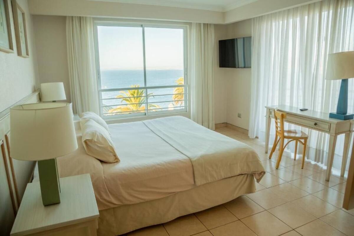 Classic Room, Sea View | In-room safe, blackout drapes, free WiFi