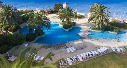 Hippocampus ConcĂłn Resort & Club