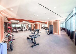 Fitness facility - Free housekeeping visits during your stay - StayShort - Chic 1 Bed Bedroom in JVT that Sleeps 2 with Balcony! (JVT)
