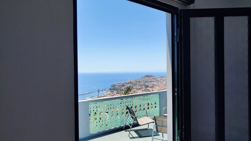 Funchal Infinity View House WiFi BBQ