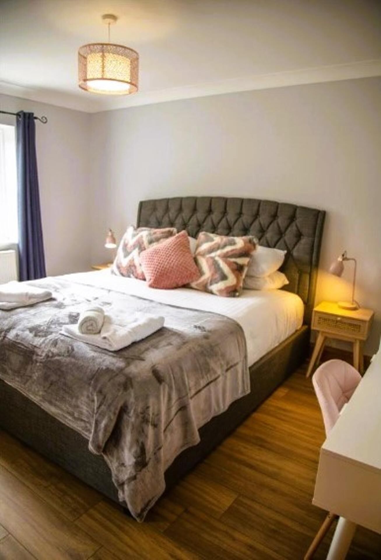 4 soverom, strykejern/-brett, wi-fi (inkludert) og sengetøy