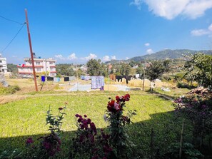 Property grounds - Eco friendly Homestay for an authentic Nepalese hospitality by a local family. (Godawari)