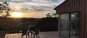 Gîte with exceptional view la maison des coteaux du Château Mazeris