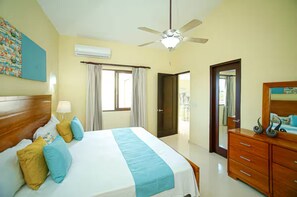 Bügeleisen/Bügelbrett, WLAN, Bettwäsche