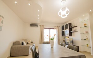 Dining - Capo Comino 3 - Two Bedroom Apartment, Sleeps 6 (La Caletta)