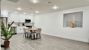 Dining - Cozy 1-bedroom Apartment Ground level  (Kearny)
