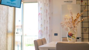 Dining - Mandras 1 - One Bedroom Apartment, Sleeps 4 (La Caletta)