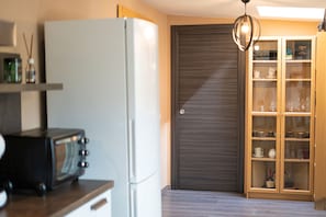 Interior - La Caletta 4 - Two Bedroom Apartment, Sleeps 4 (La Caletta)