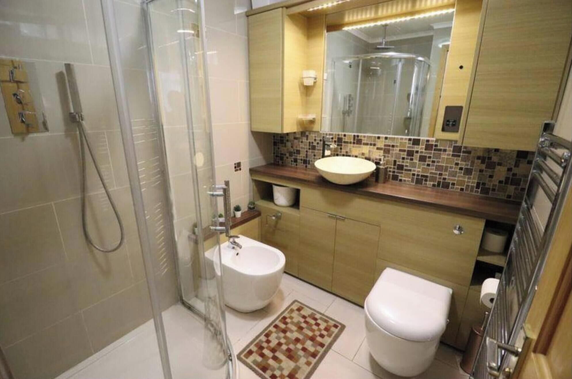 House, 3 Bedrooms, Accessible, Smoking | Bathroom