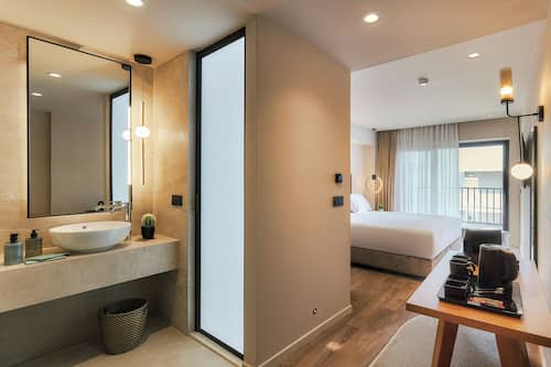 Double Standard Room City View