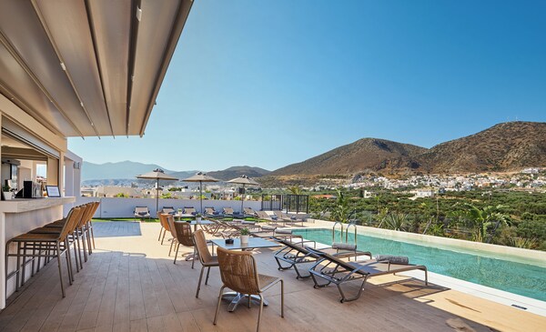 Enorme Epavli Urban Living - Greece