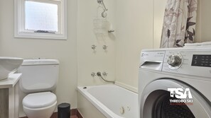 Towels - Karas 6 - Central Village (Central Village)