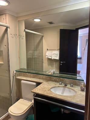 Suite | Bathroom - Get a Flat 1204 - Jardim Paulista (São Paulo)