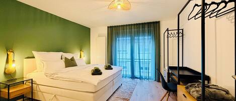 1 bedroom, desk, iron/ironing board, free WiFi