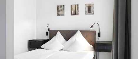 Fer et planche Ă repasser, Wi-Fi, draps fournis