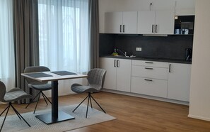 Dining - Apartment '3' with Wi-Fi (Balingen)