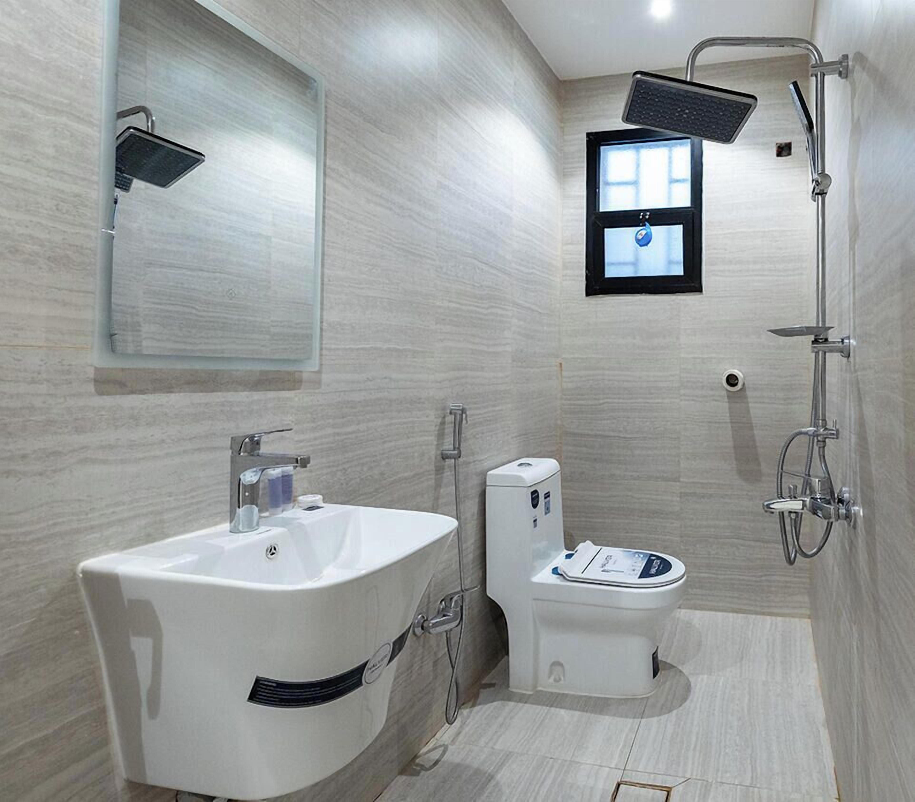 Free toiletries, hair dryer, towels, soap