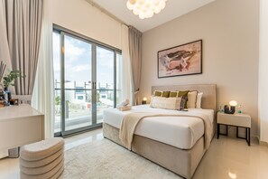 客房内保险箱、熨斗/熨衣板、免费 WiFi、床单