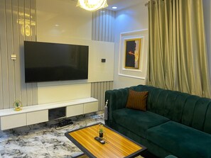 Fernseher