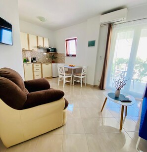TV - Vinko in Rovinj - Istrien / Vinko in Rovinj - Appartement für 2-3 Personen AP1 (Rovinj)