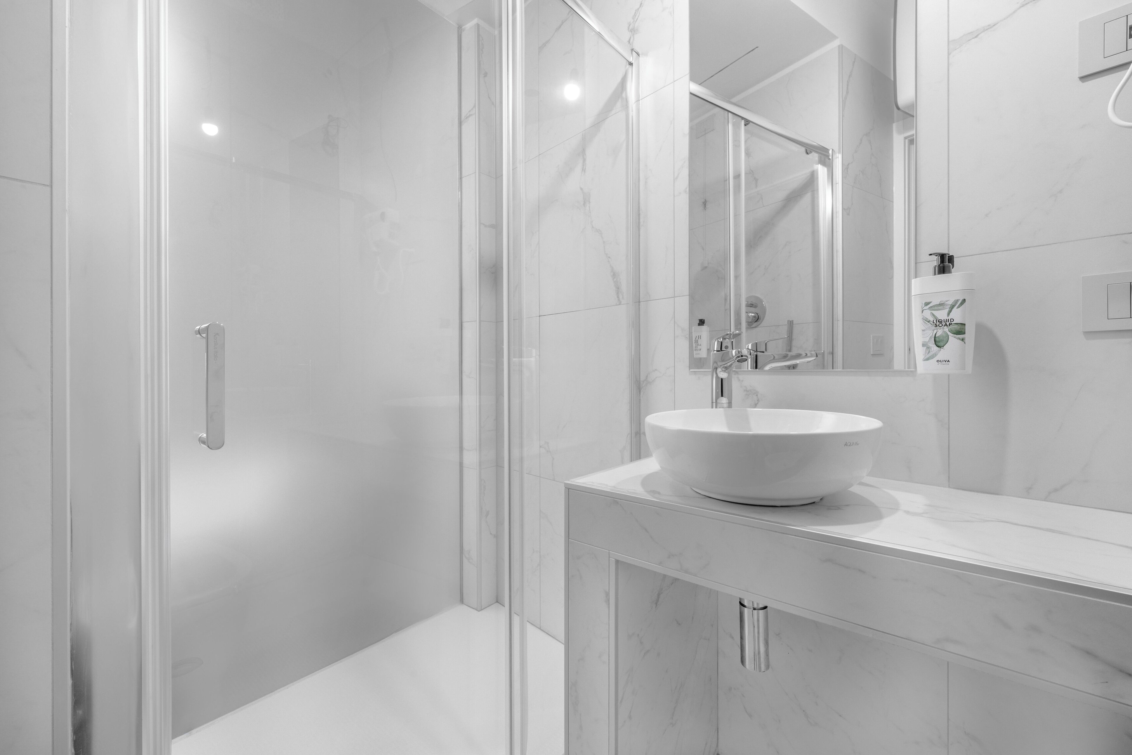 Classic Room | Bathroom