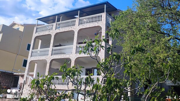 Exterior - Adorable studio apartment with AC in charming Grebaštica perfect for getaway (Grebaštica)