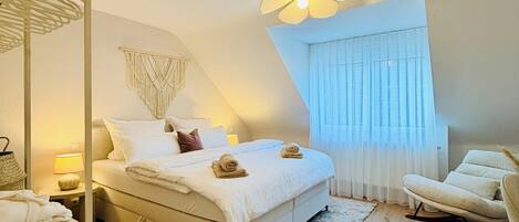 Desk, iron/ironing board, free WiFi, bed sheets