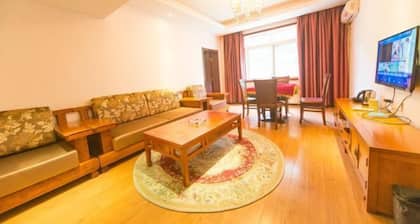 Junyi Nanshan Hotel, Luotian