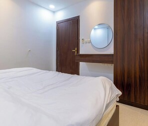 Iron/ironing board, free WiFi - Private Zone Laban (Riyadh)