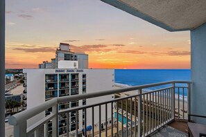 Property grounds - Oceanside Escape Condo w/ Ocean Views + Pools (Myrtle Beach)