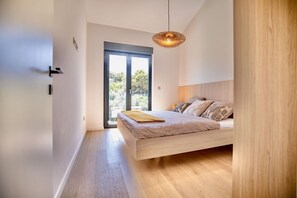 2 bedrooms, WiFi, bed sheets, wheelchair access - Azure Breeze Artatore (Ćunski)