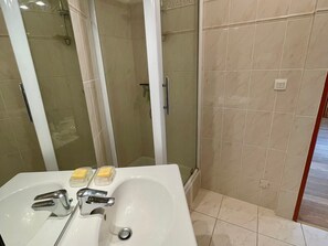 Bathroom - Cozy 2-room apartment near ski slopes (Villard-de-Lans)
