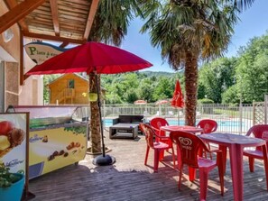 Outdoor dining - Mobile home for 7 with terrace in Bastide-de-Sérou (La Bastide-de-Sérou)