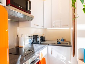 Coffee/tea maker, toaster - Central Apartment in Le Touquet - Pets & Wifi (Le Touquet-Paris-Plage)