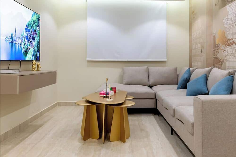 Private Zone Al Fayhaa