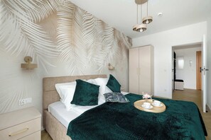 Room - Art Lake 3.7 | Mielno | Elegant Apartment | Pool | A/C (Mielno)