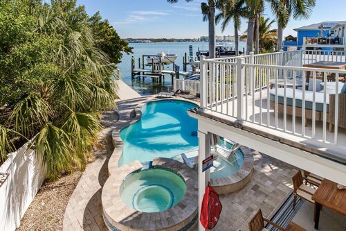 St Pete/Clearwater ICW home with dock and pool near Redington Beach, FL