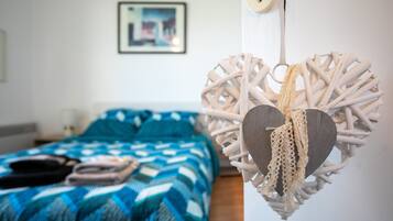 Bügeleisen/Bügelbrett, WLAN, Bettwäsche