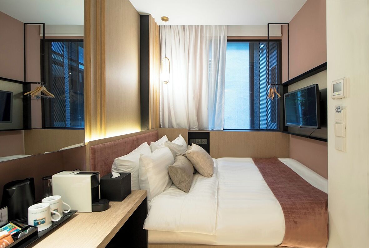 Superior Room, 1 Queen Bed | In-room safe, blackout drapes, free WiFi