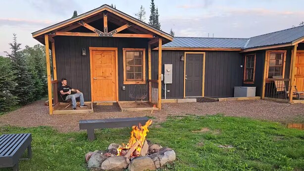 Property grounds - Relaxing fun bunk house 1 (Weyerhaeuser)