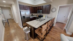 Kitchen - Gorgeous Alerio 103E with Beach Service (Miramar Beach)