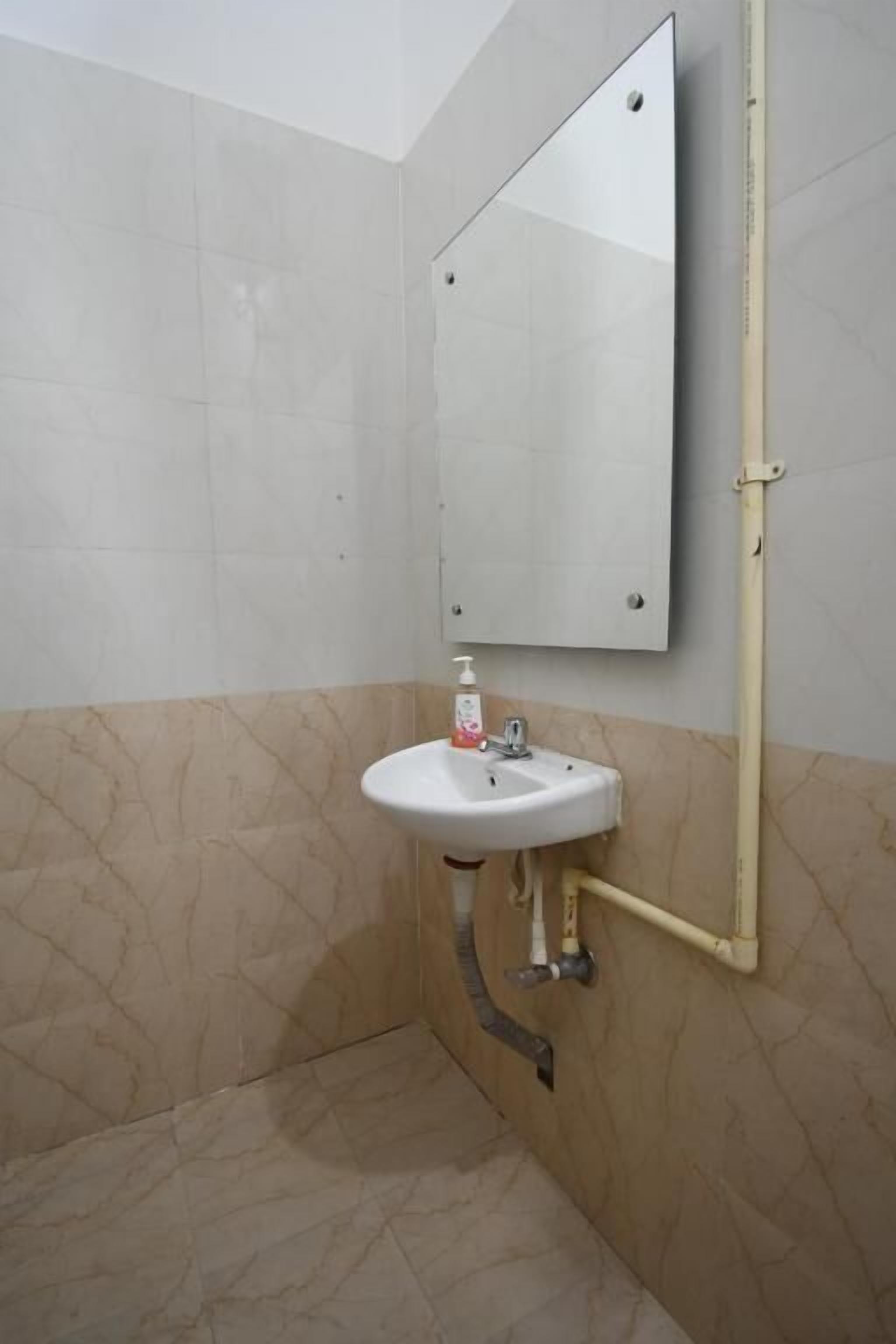 Toallas, jabón y champú