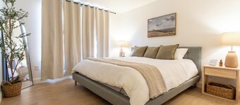 The Ada House - Designer Gem in Central Ada